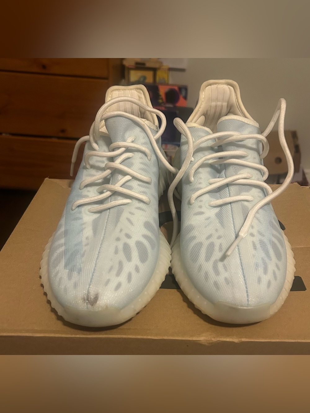 Adidas Yeezy boost 350 V2 - Picture 2 of 7